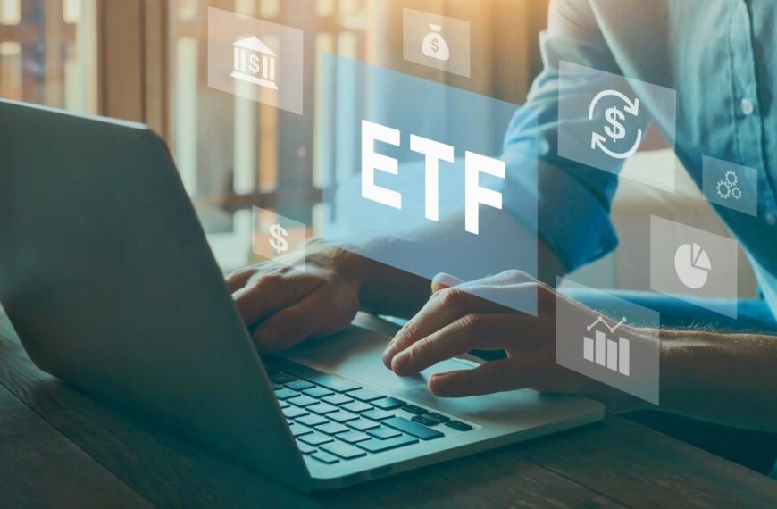Staking Revolution: Ethereum and Solana ETFs Eye Integrated Yield and Lower Fees