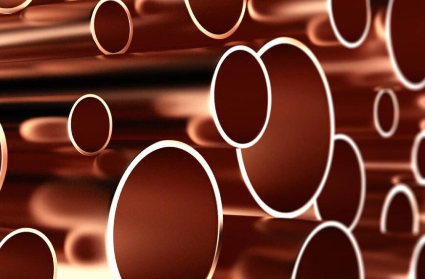 MicroStrategy Doubles Down: Saylor’s Unwavering Bitcoin Accumulation Strategy Defies Market Volatility